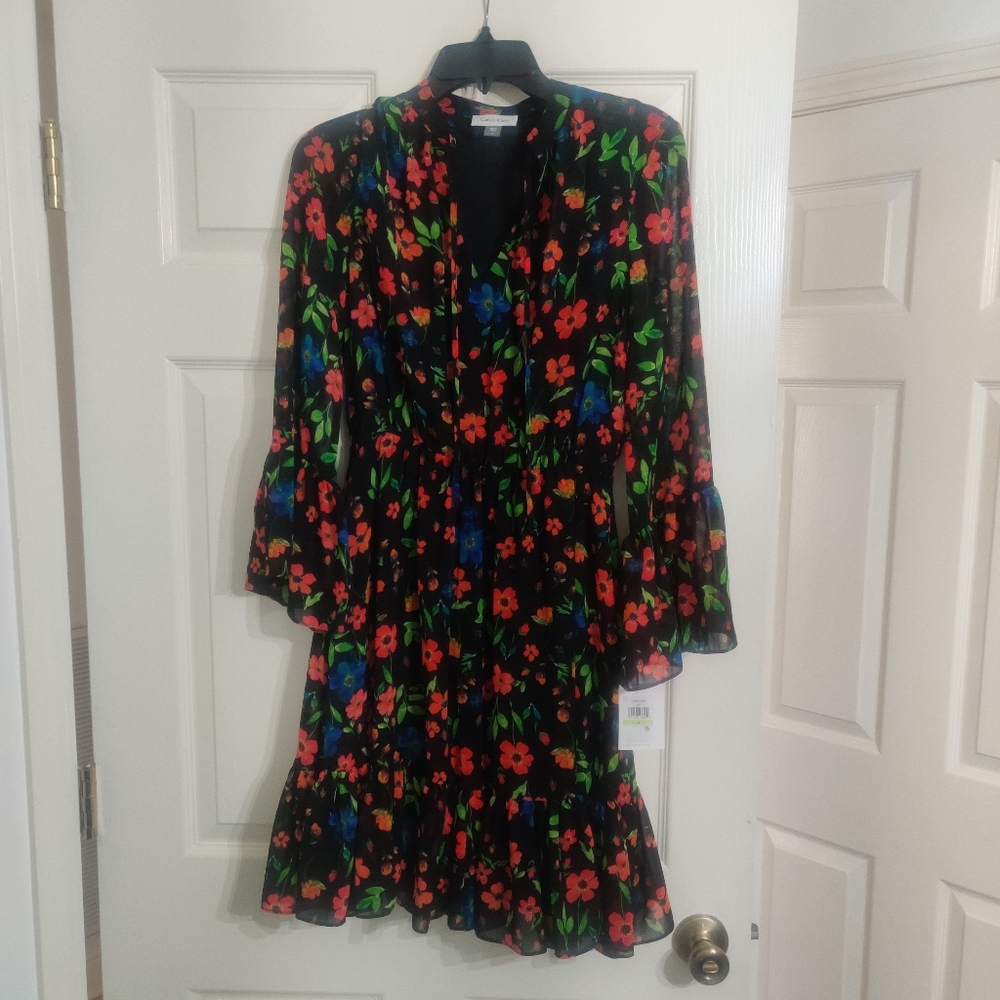 NWT Calvin Klein floral bell sleeve dress